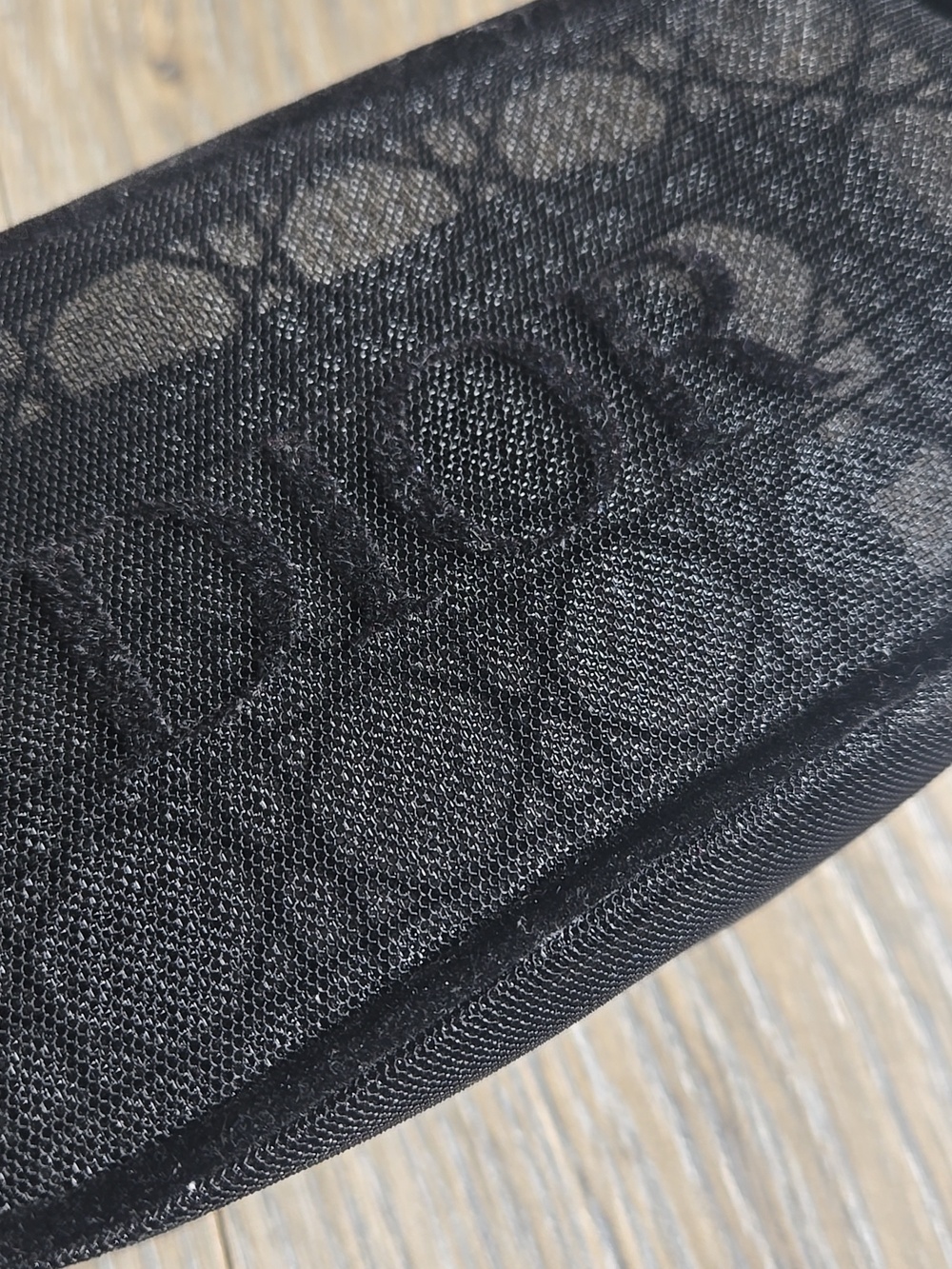 DIOR Cosmetic Bag - Picture 2 of 3